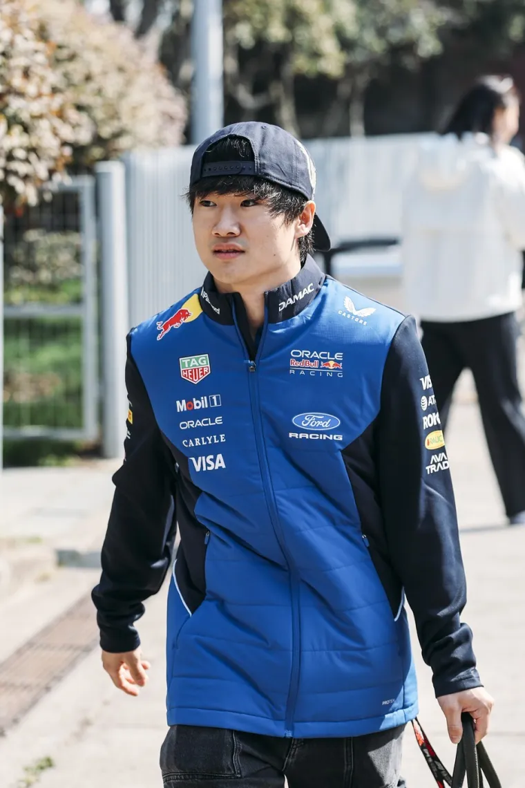 Atrakcija u &Scaron;angaju: Poznata lica pojavila se uz stazu Grand Prix vikenda