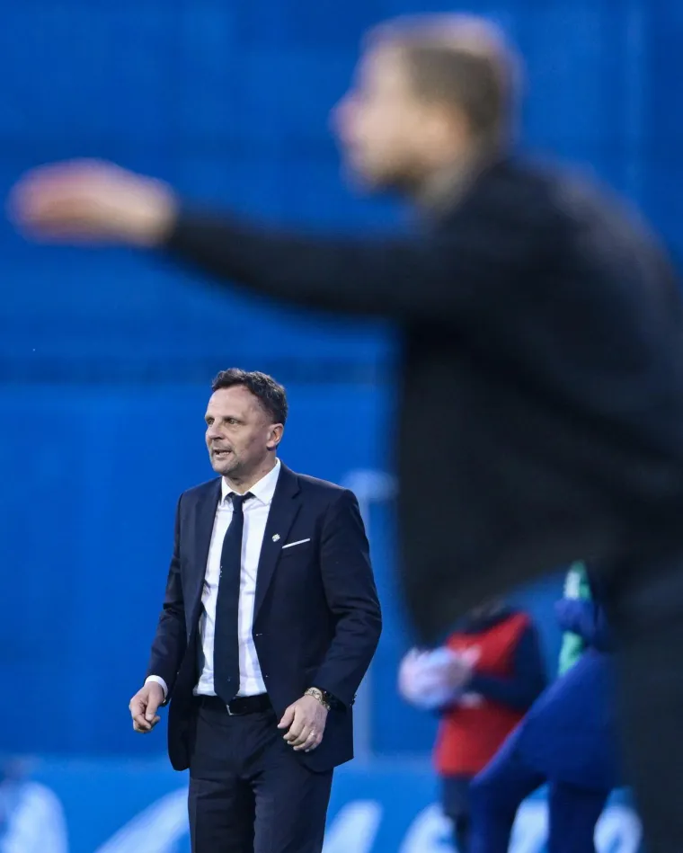 Čini se da Bobanu nije do &scaron;ale, pogledajte kako je izgledao na utakmici Dinama