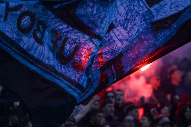 Čini se da Bobanu nije do &scaron;ale, pogledajte kako je izgledao na utakmici Dinama