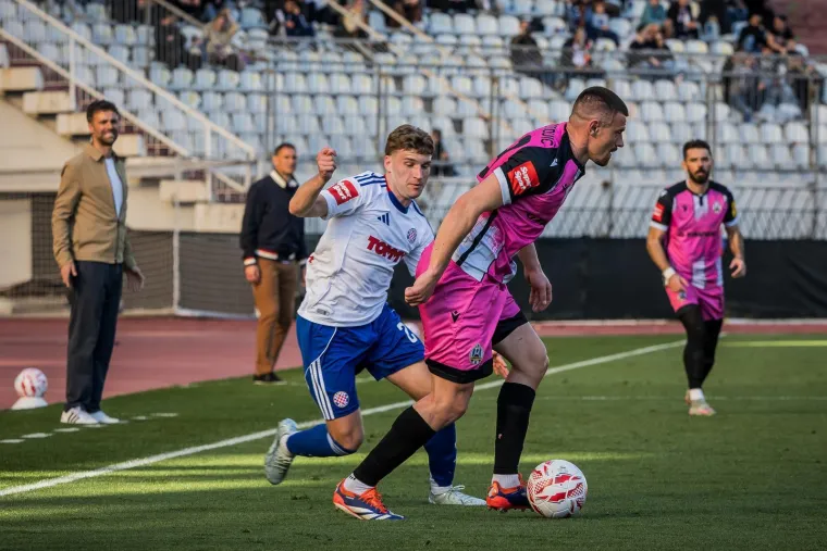 Hajduk pobijedio, a Bilić je sve gledao u dru&scaron;tvu jednog mu&scaron;karca