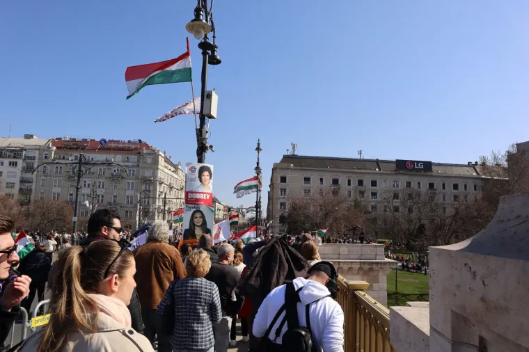 Dva lica borbe za vlast: Mađari iza&scaron;li na ulice, a ovo se Orbanu neće svidjeti