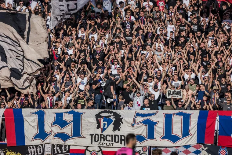 Hajduk pobijedio, a Bilić je sve gledao u dru&scaron;tvu jednog mu&scaron;karca