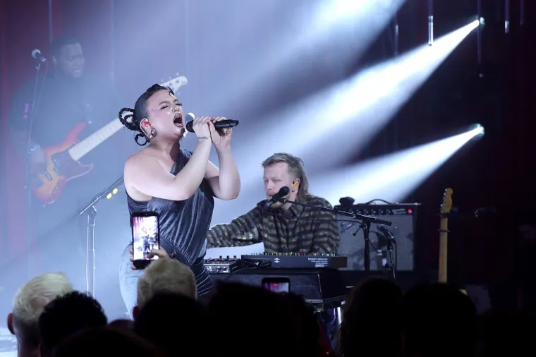 Elton John okupio elitu Hollywooda: Pogledajte kako su slavne zvijezde tulumarile nakon Oscara