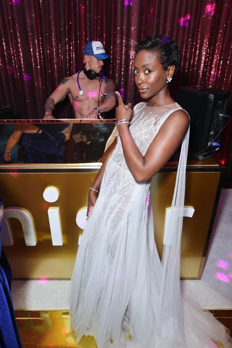 Elton John okupio elitu Hollywooda: Pogledajte kako su slavne zvijezde tulumarile nakon Oscara