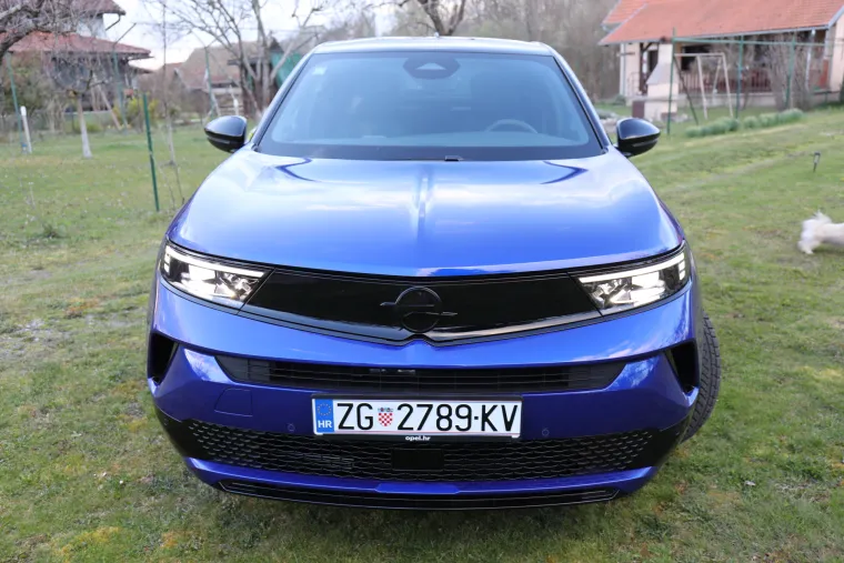 Testirali smo gradski SUV koji privlači poglede: Pogledajte sve detalje, ali i cijenu