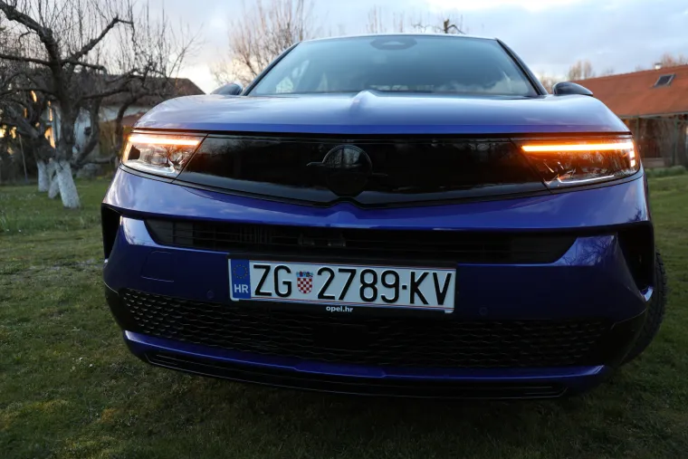 Testirali smo gradski SUV koji privlači poglede: Pogledajte sve detalje, ali i cijenu