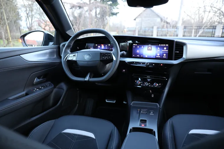 Testirali smo gradski SUV koji privlači poglede: Pogledajte sve detalje, ali i cijenu