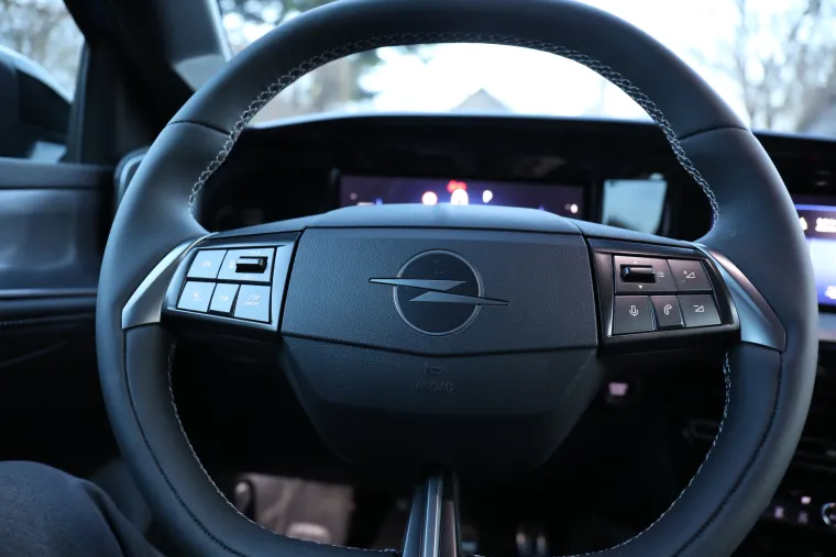 Testirali smo gradski SUV koji privlači poglede: Pogledajte sve detalje, ali i cijenu