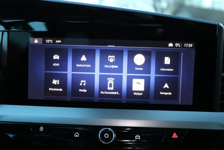 Testirali smo gradski SUV koji privlači poglede: Pogledajte sve detalje, ali i cijenu