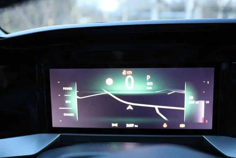 Testirali smo gradski SUV koji privlači poglede: Pogledajte sve detalje, ali i cijenu