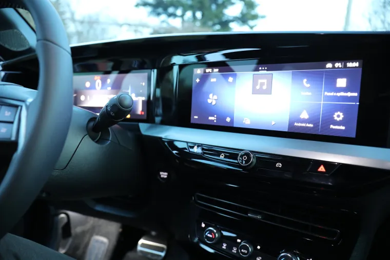 Testirali smo gradski SUV koji privlači poglede: Pogledajte sve detalje, ali i cijenu