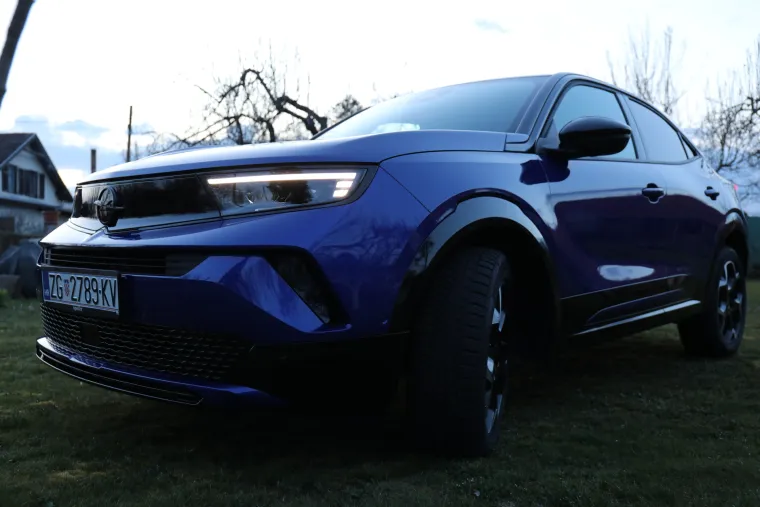 Testirali smo gradski SUV koji privlači poglede: Pogledajte sve detalje, ali i cijenu