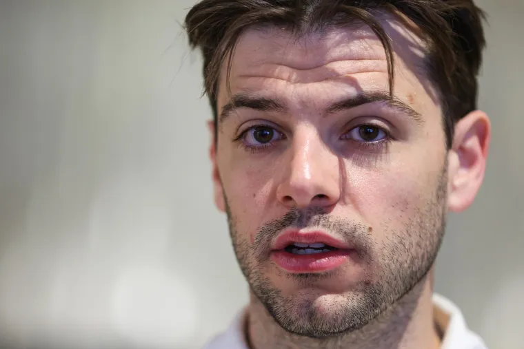 Brončani heroji na okupu: Tko je sve viđen ispred poznatog hotela u Zagrebu?