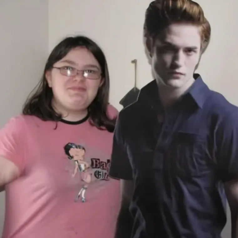 Podijelili su svoje najneugodnije fotografije iz najluđih faza: Neke bi vam mogle biti poznate