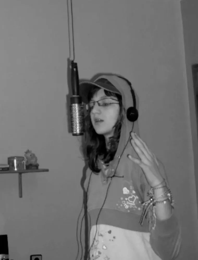 Podijelili su svoje najneugodnije fotografije iz najluđih faza: Neke bi vam mogle biti poznate