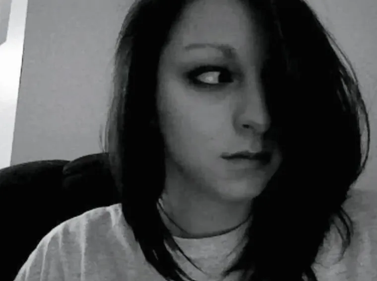 Podijelili su svoje najneugodnije fotografije iz najluđih faza: Neke bi vam mogle biti poznate