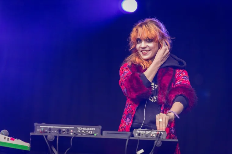 Buran život pjevačice koja je zavela Muska i rodila mu troje djece