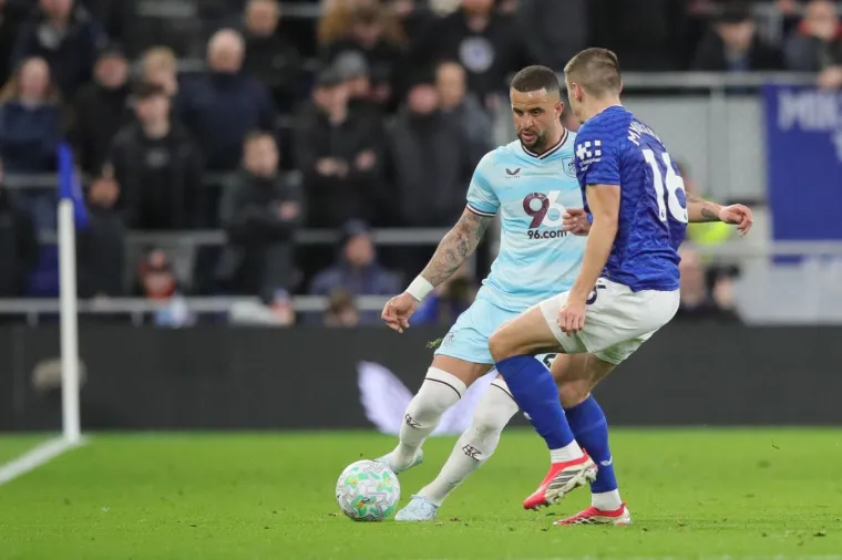 Najveći nogometni preljubnik i prevarena supruga čekaju peto dijete: 'Jo&scaron; uvijek imaju probleme'