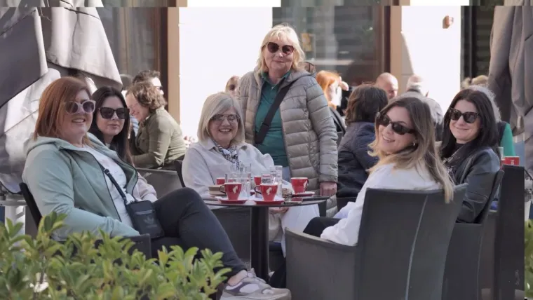 Pokorila &scaron;picu u Čakovcu: U uskoj crnoj haljini pro&scaron;etala gradom i privukla ba&scaron; sve poglede