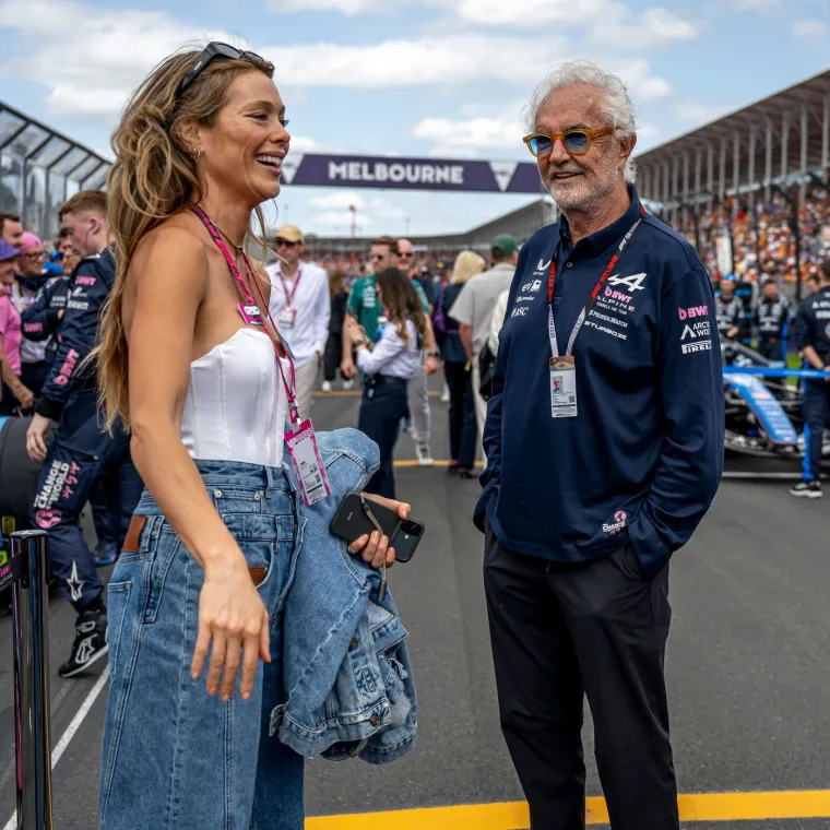 Kontroverzni F1 playboy stvara prvake, a van staze najljep&scaron;e žene svijeta padaju mu pod noge