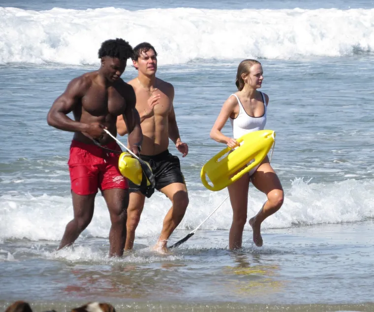 Stiže novi Baywatch! Procurile fotografije sa snimanja, evo tko će spa&scaron;avati na plaži