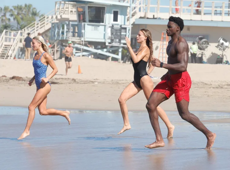 Vruće scene na snimanju novog Baywatcha: Plaža gori zbog seksepilnih spasiteljica