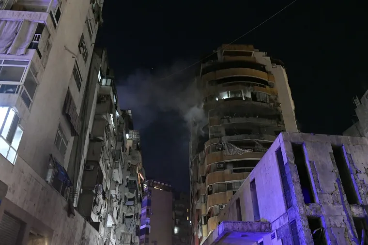 Pogledajte razmjere krvavog napada na Libanon: Spasioci izvlače tijela ispod ru&scaron;evina