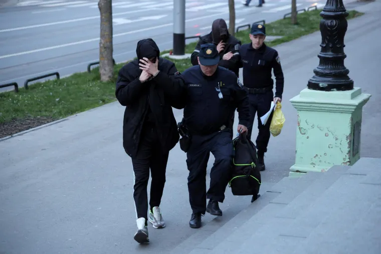 Privođenje osumnjičenih zbog droge i pranja novca kod sudca istrage