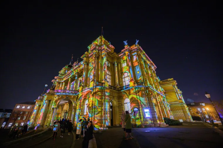 Spektakularni prizori u Zagrebu: Pogledajte kako je bilo večeras