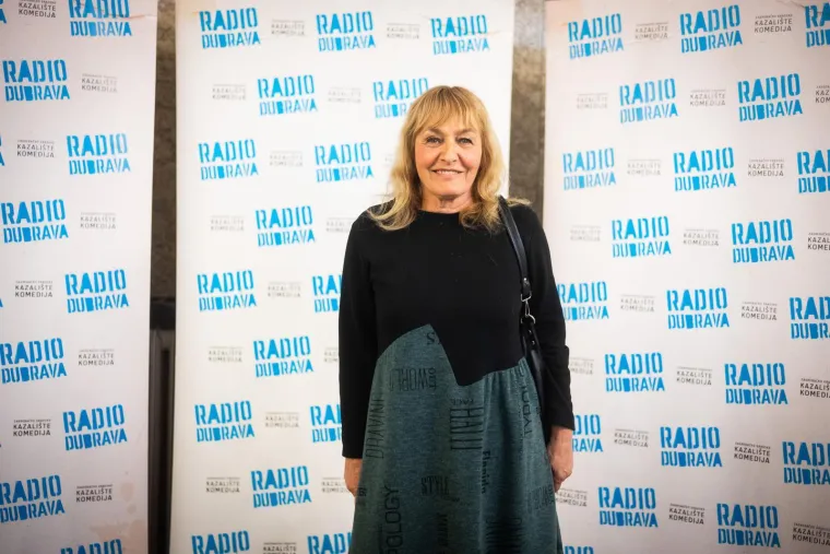 Premijera okupila poznate: Filip Juričić stigao sa sinom, evo tko se sve pojavio