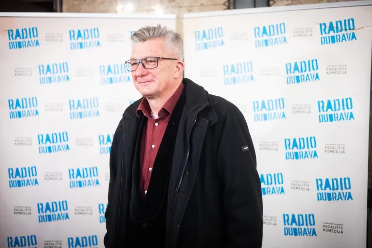 Premijera okupila poznate: Filip Juričić stigao sa sinom, evo tko se sve pojavio