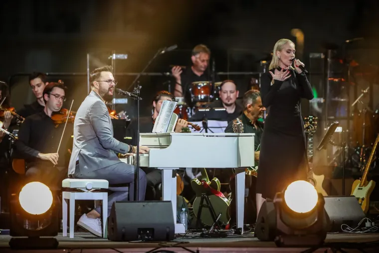 Ljubio je Danijelu pa pao na ljepotu Hane: Evo kako je nekoć izgledao Petar Gra&scaron;o