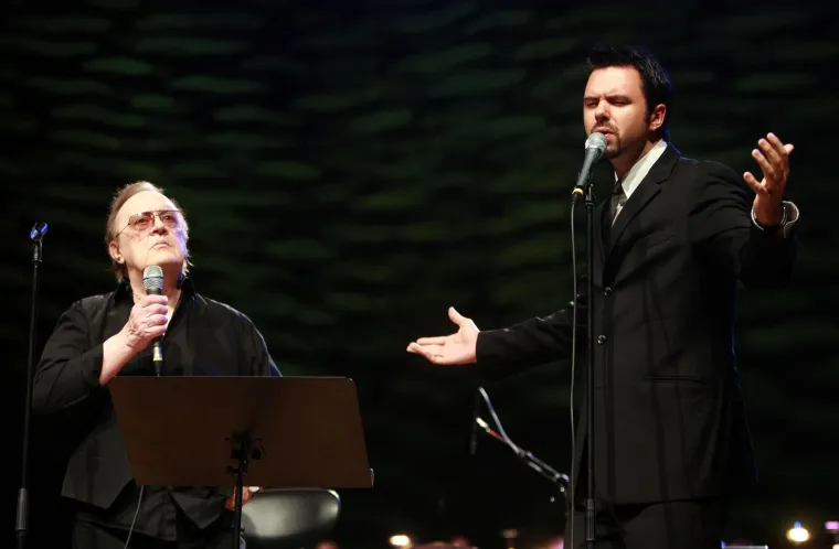 Ljubio je Danijelu pa pao na ljepotu Hane: Evo kako je nekoć izgledao Petar Gra&scaron;o