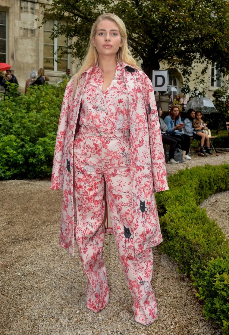 Problematična polusestra Kate Moss u nevolji: Sad je zapala u dugove