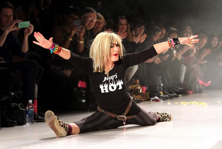 I dalje &scaron;okira javnost: Nitko ne vjeruje koliko ona ima godina i kako prkosi gravitaciji