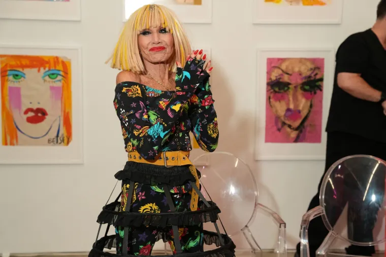 I dalje &scaron;okira javnost: Nitko ne vjeruje koliko ona ima godina i kako prkosi gravitaciji