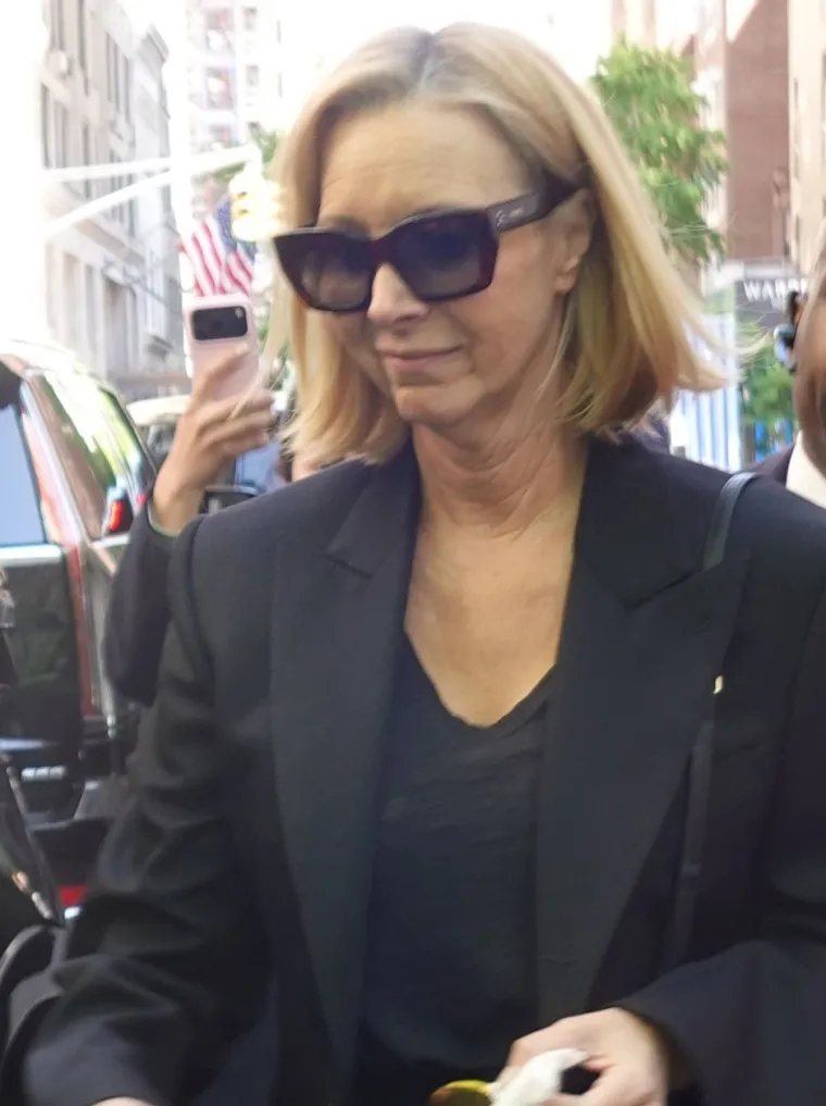 Sjećate se legendarne Phoebe? Mnogi se iznenade kad vide kako danas izgleda omiljena plavu&scaron;a