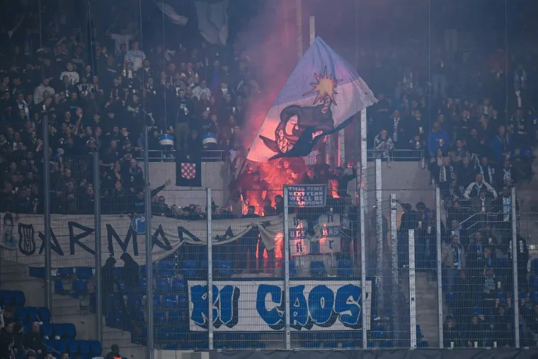 Armada u ratu protiv žestoke navijačke skupine: Ultrasi su samo gledati Riječane na tribini