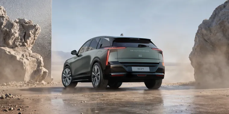 Stigao je! Je li ovo jedan od najljep&scaron;ih i najmoćnijih SUV-ova? 'Kao da lebdite...'