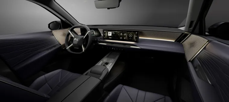 Stigao je! Je li ovo jedan od najljep&scaron;ih i najmoćnijih SUV-ova? 'Kao da lebdite...'