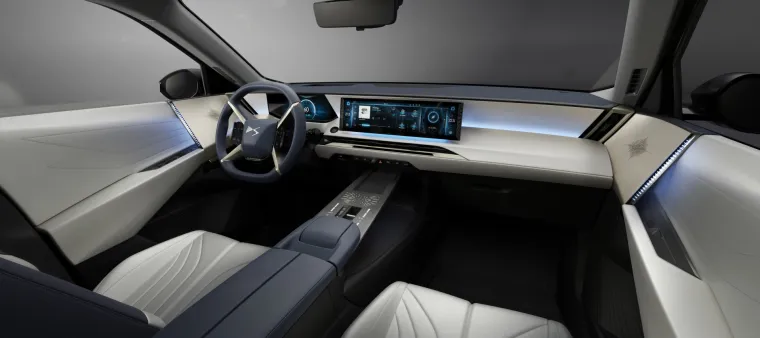 Stigao je! Je li ovo jedan od najljep&scaron;ih i najmoćnijih SUV-ova? 'Kao da lebdite...'