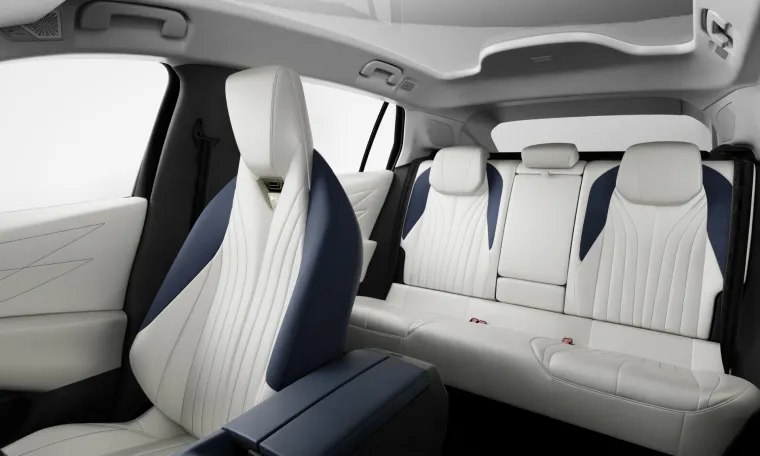 Stigao je! Je li ovo jedan od najljep&scaron;ih i najmoćnijih SUV-ova? 'Kao da lebdite...'