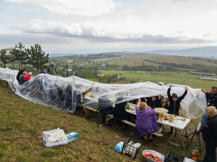 Eto urnebesnih znakova da se na Balkan vratilo proljeće, mnogi će vam prizori biti dobro poznati