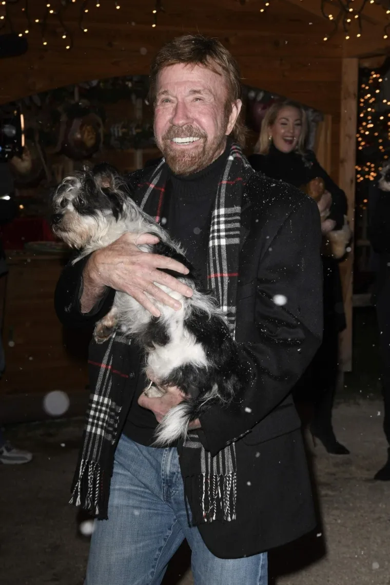 Životni put legendarnog Chucka Norrisa: Od siroma&scaron;nog dječaka do zvijezde akcijskog filma