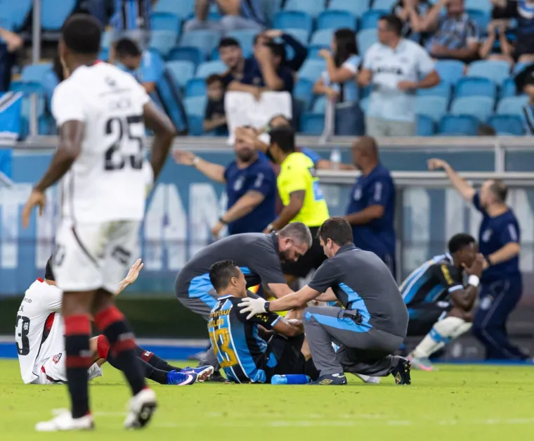 Te&scaron;ka ozljeda zaledila stadion u Brazilu, igrači i navijači ostali u nevjerici