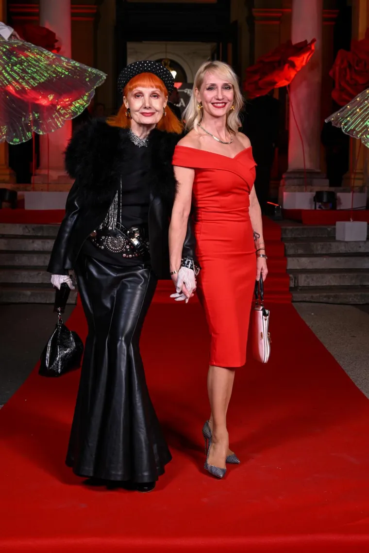 Dodjela Večernjakove ruže: Pogledajte koje su zvijezde zablistale na crvenom tepihu