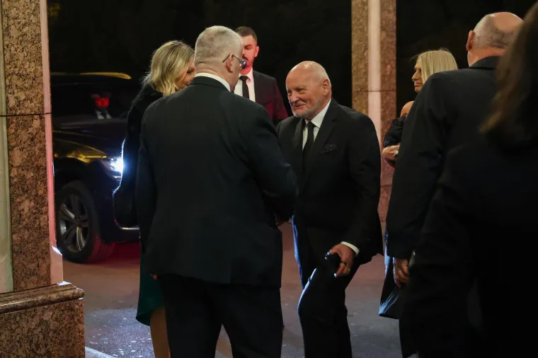 Predsjednik HNS-a se oženio! Pogledajte tko je sve do&scaron;ao na luksuznu svadbu u Westinu