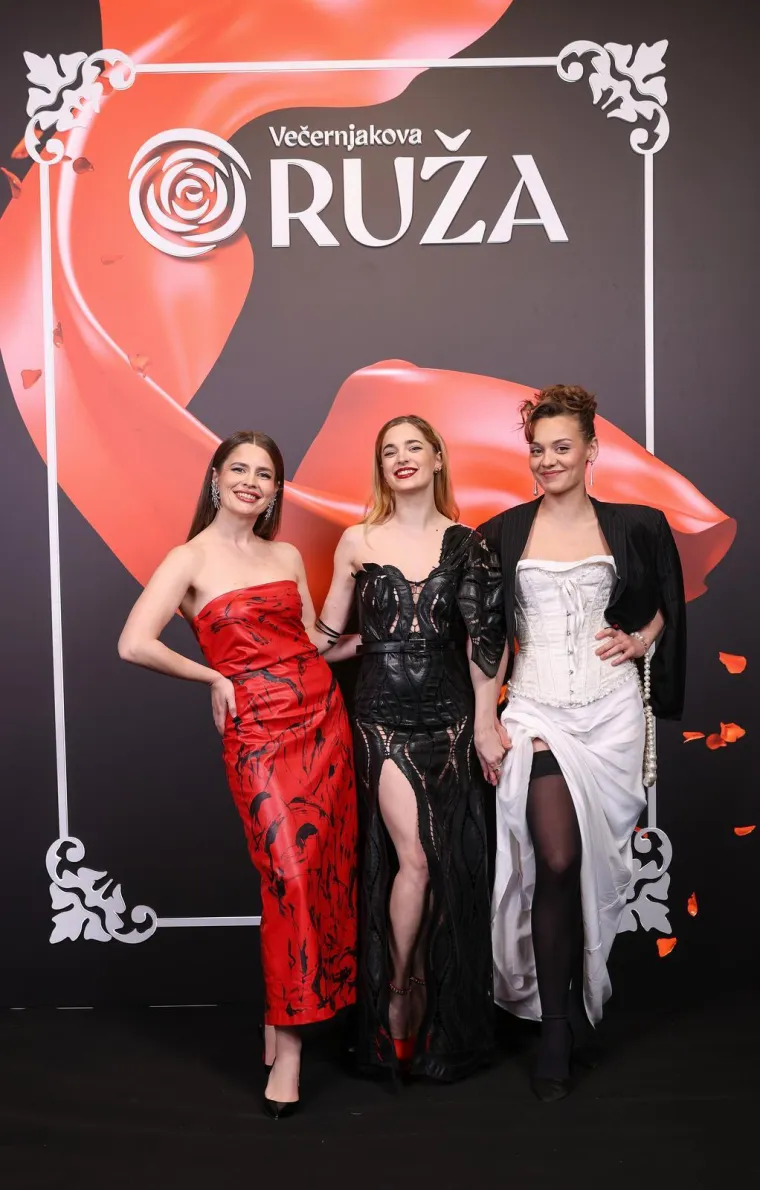 Dodjela Večernjakove ruže: Pogledajte koje su zvijezde zablistale na crvenom tepihu