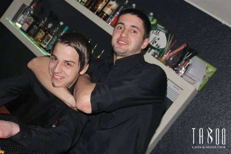 Provod uz lijepe djevojke i narodnjake: Pogledajte kako se izlazilo 2012. na sjeveru Hrvatske