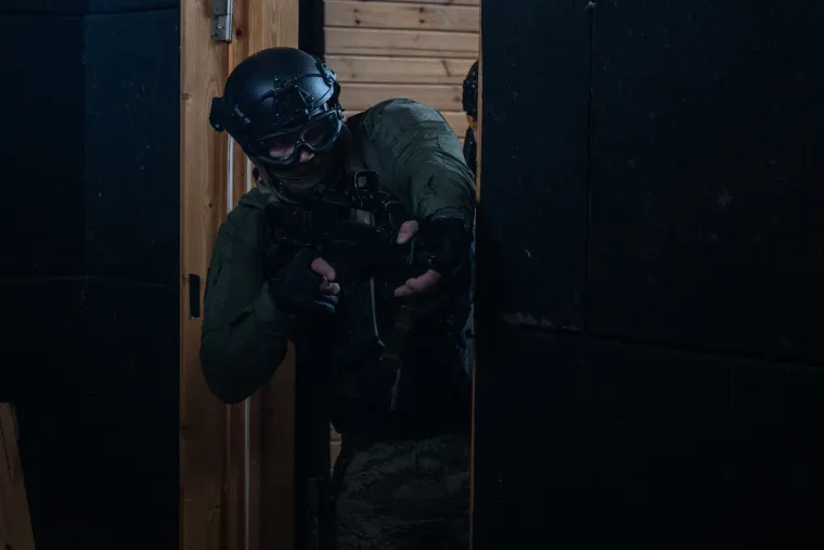 Ne, ovo nije igrica! Ovako se to radi u stvarnom životu: Pogledajte vježbu vojne policije i specijalaca